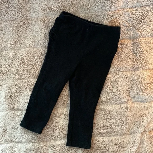 Girls Ruffle Butt Legging - Picture 2 of 2